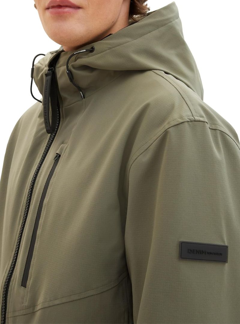 HOODED WINDBREAKER JACKET