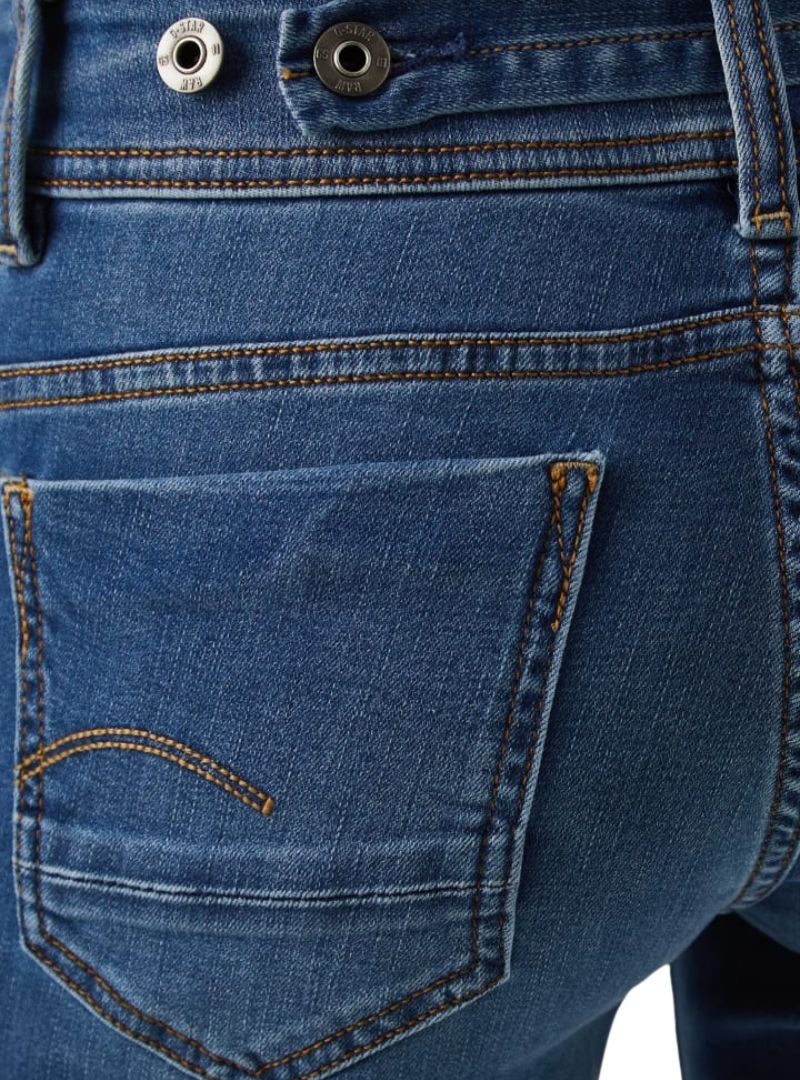 MIDGE SADDLE MID STRAIGHT DENIM