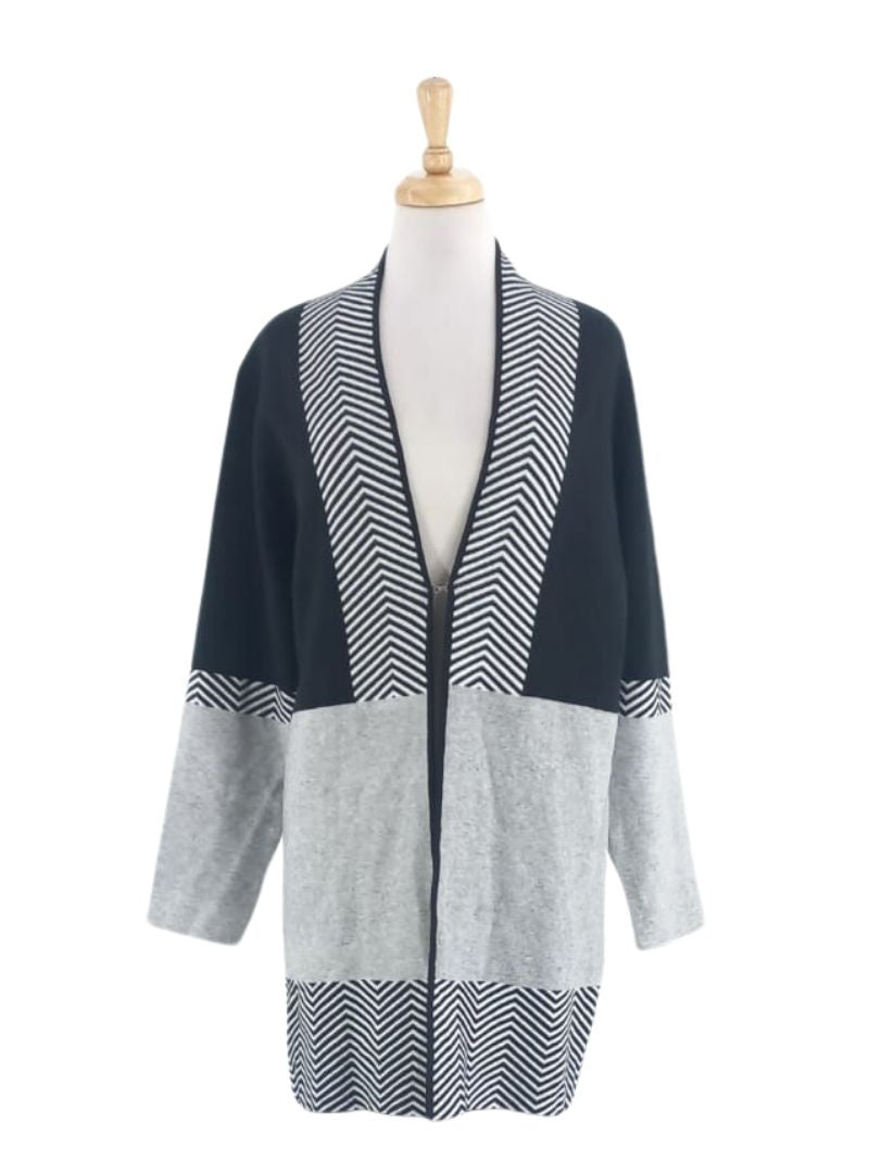 DETAILED PATTERNED KNIT CARDIGAN