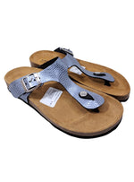 BUCKLE THONG SANDAL