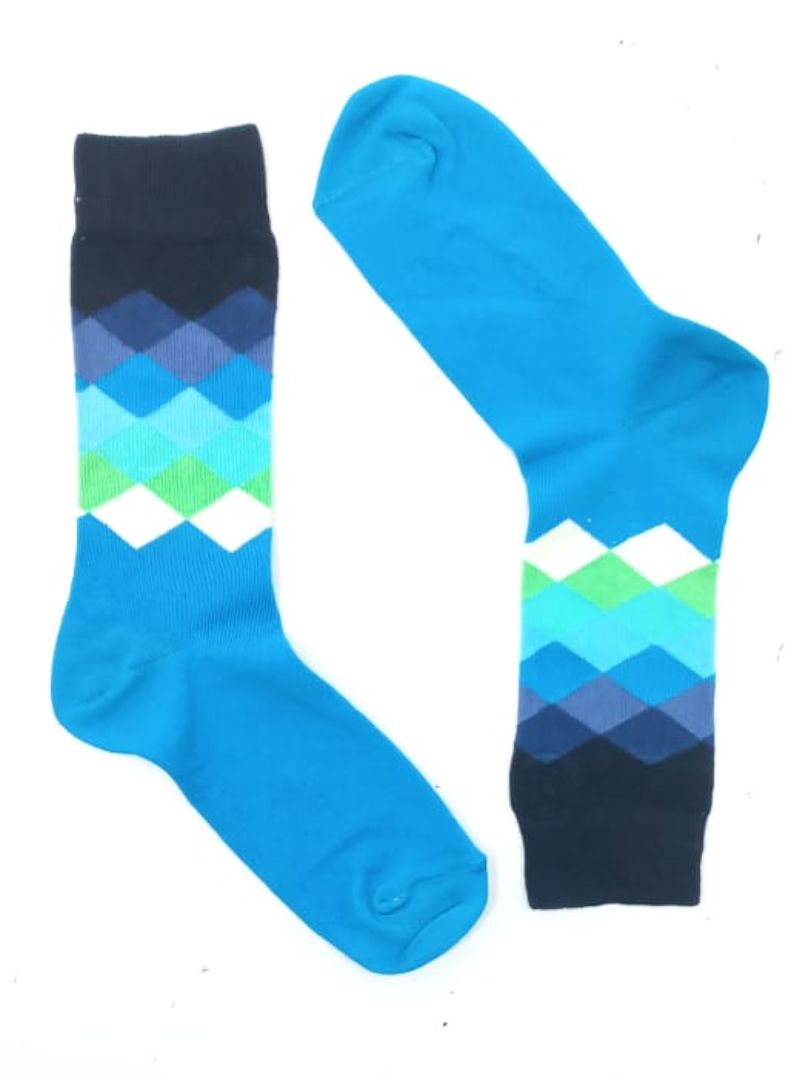 SHAPE PATTERNED SOCKS