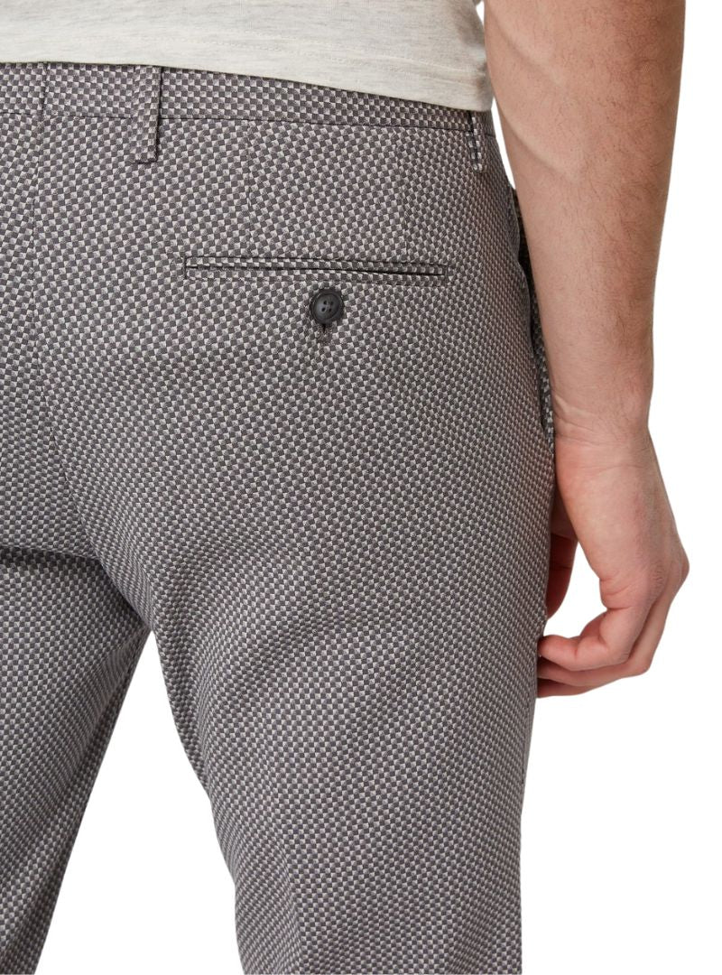 PATTERNED DETAILED FORMAL PANTS
