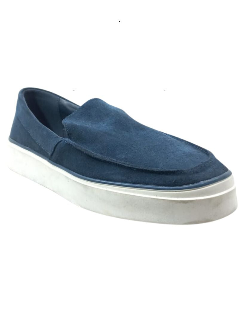 SLIP ON SUEDE SHOES