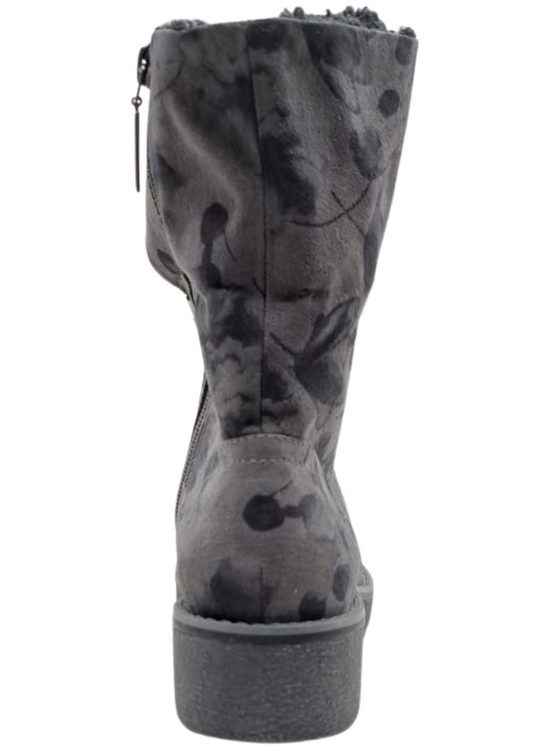 DETAILED LACE UP BOOT