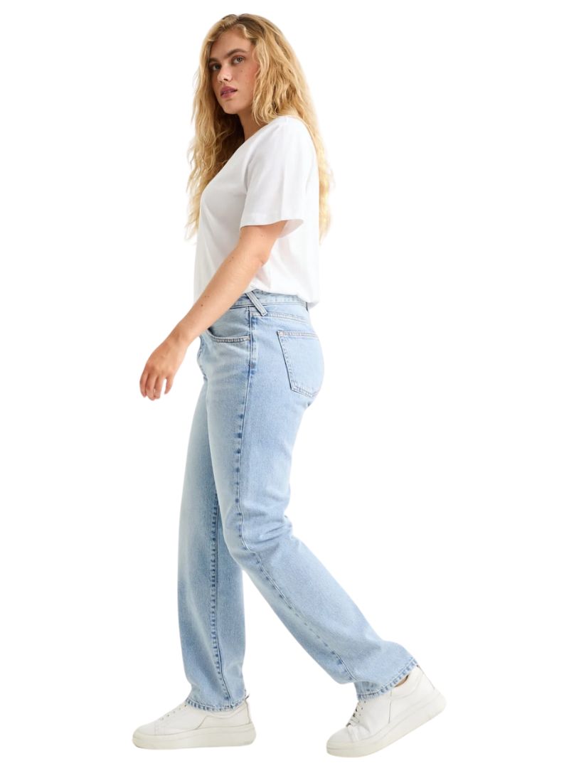 BROOKS RELAXED SLIM FIT JEAN