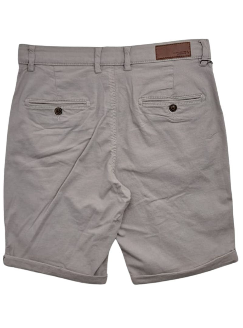 TEXTURED CASUAL SHORTS