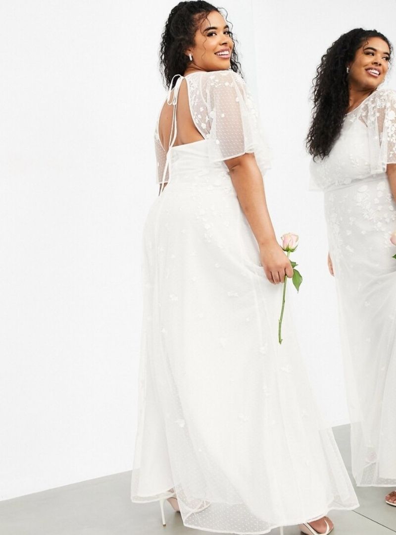 CURVE EMBROIDERED FLUTTER SLEEVE MAXI WEDDING DRESS