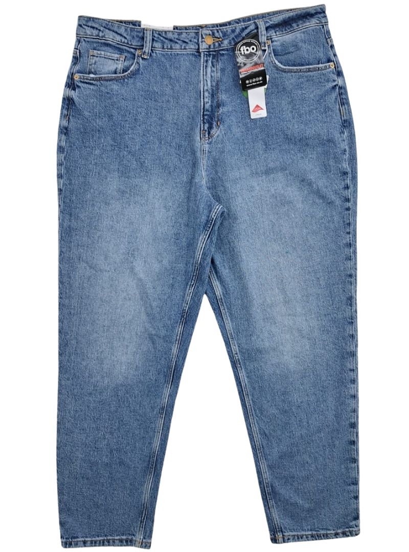 HIGH WAIST MOM JEANS