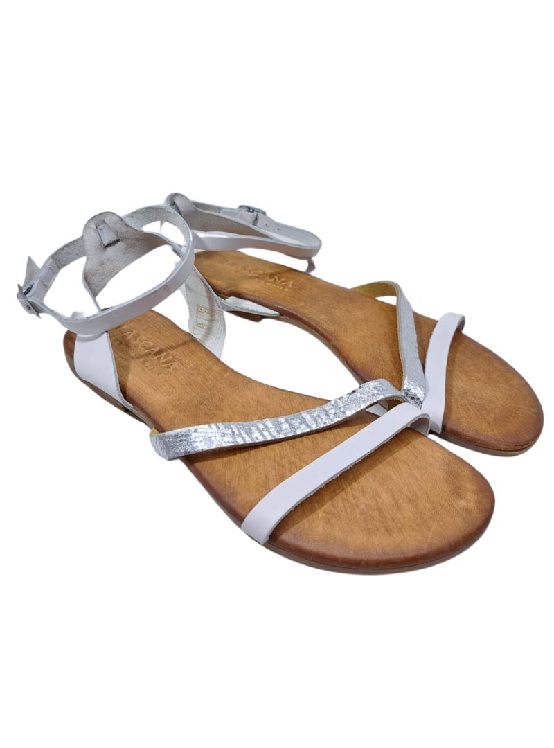 BASIC STRAPPY SANDAL