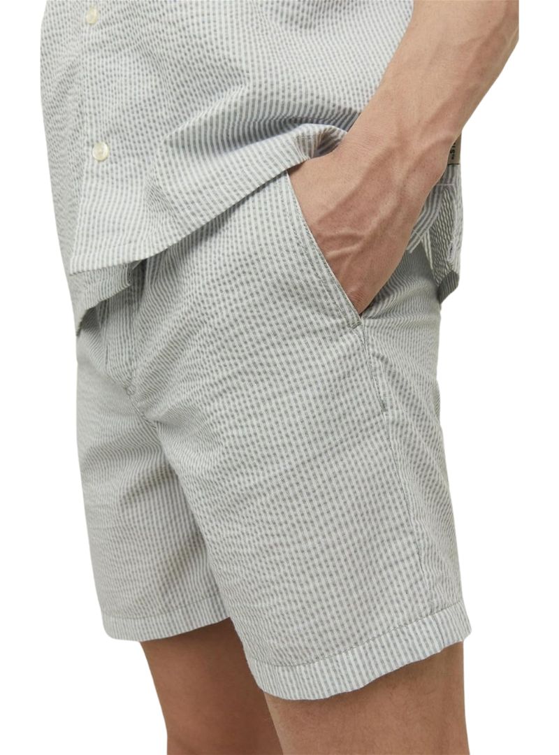 DETAILED STRIPED SHORTS