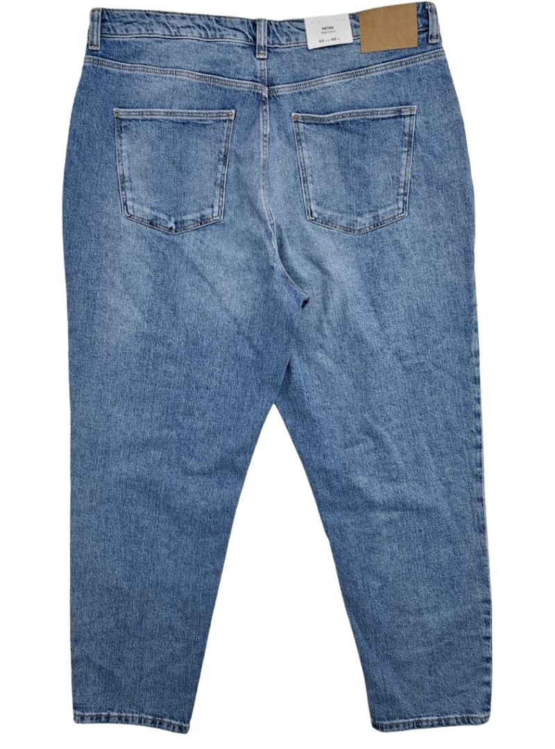HIGH WAIST MOM JEANS
