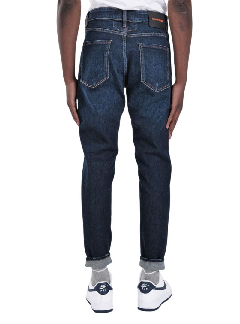 BASIC STRAIGHT LEG DENIM