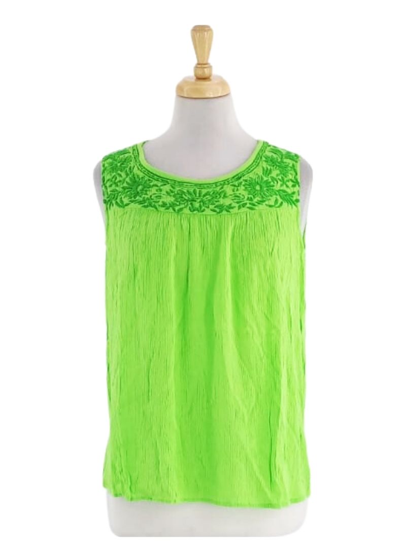 EMBROIDERED FLOWER SLEEVELESS TOP