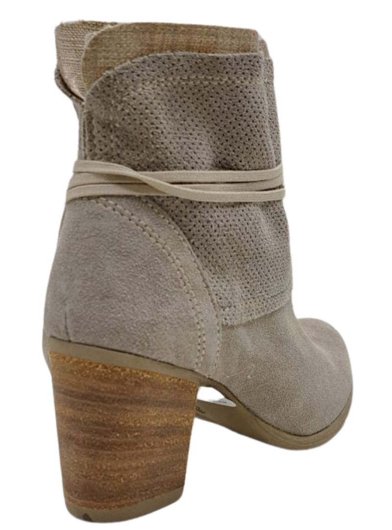 DETAILED SUEDE STRAPPY HEEL BOOT