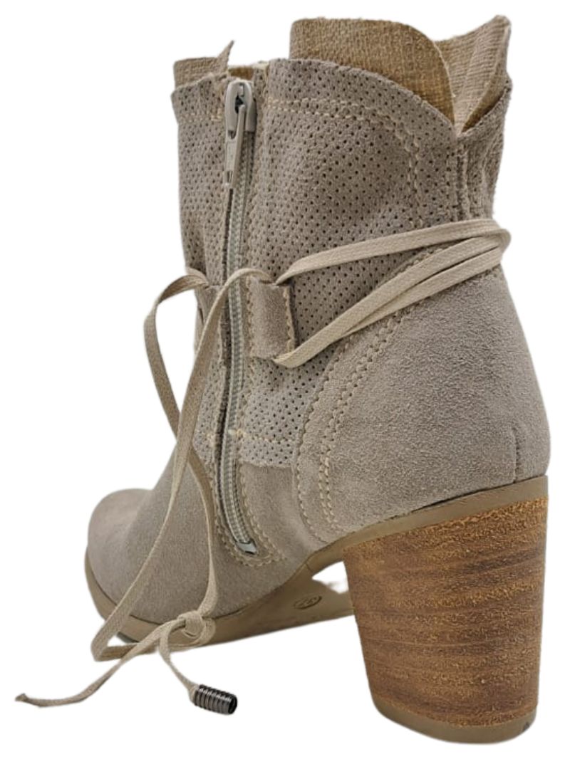 DETAILED SUEDE STRAPPY HEEL BOOT