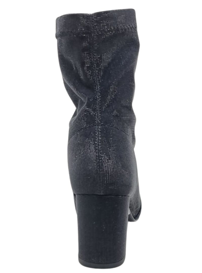 SLIP ON HEEL BOOT