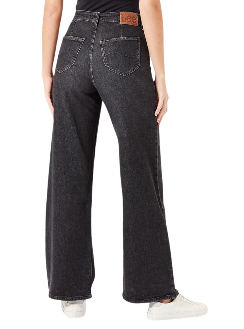 ULTRA HIGH WAIST FLARE JEAN