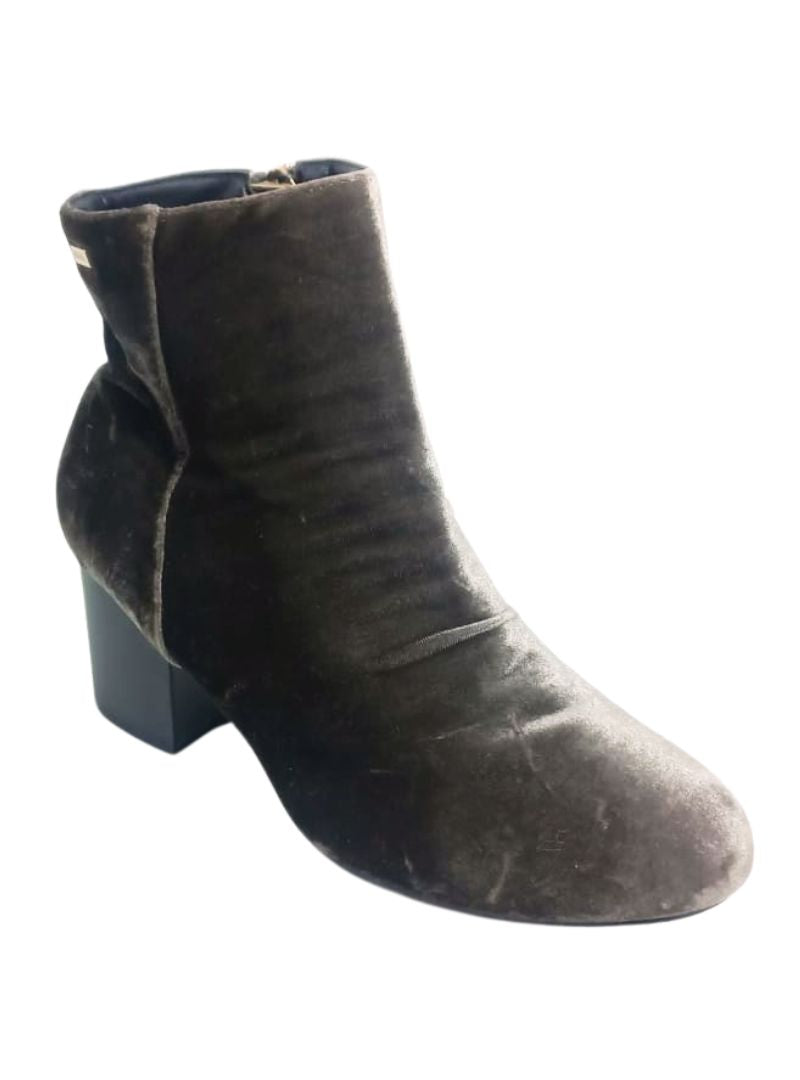 BLOCK HEEL ANKLE BOOTS
