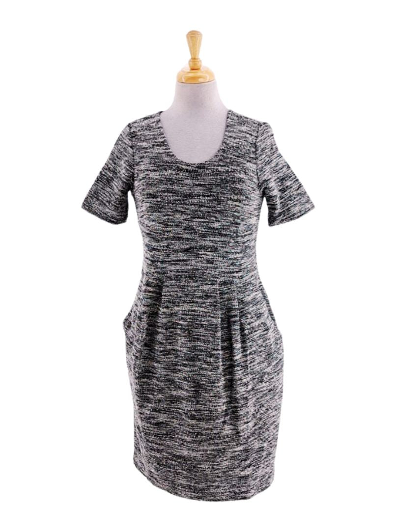 LONG SLEEVE MIDI KNIT DRESS