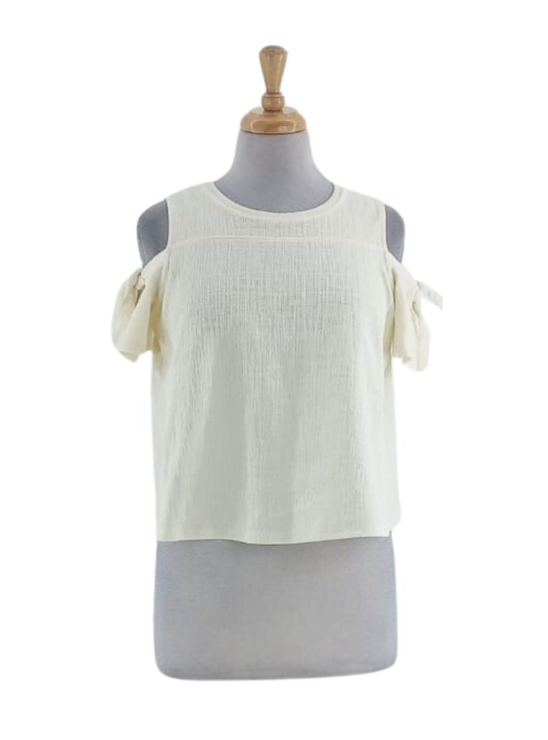 TEXTURED COLD SHOULDER TOP