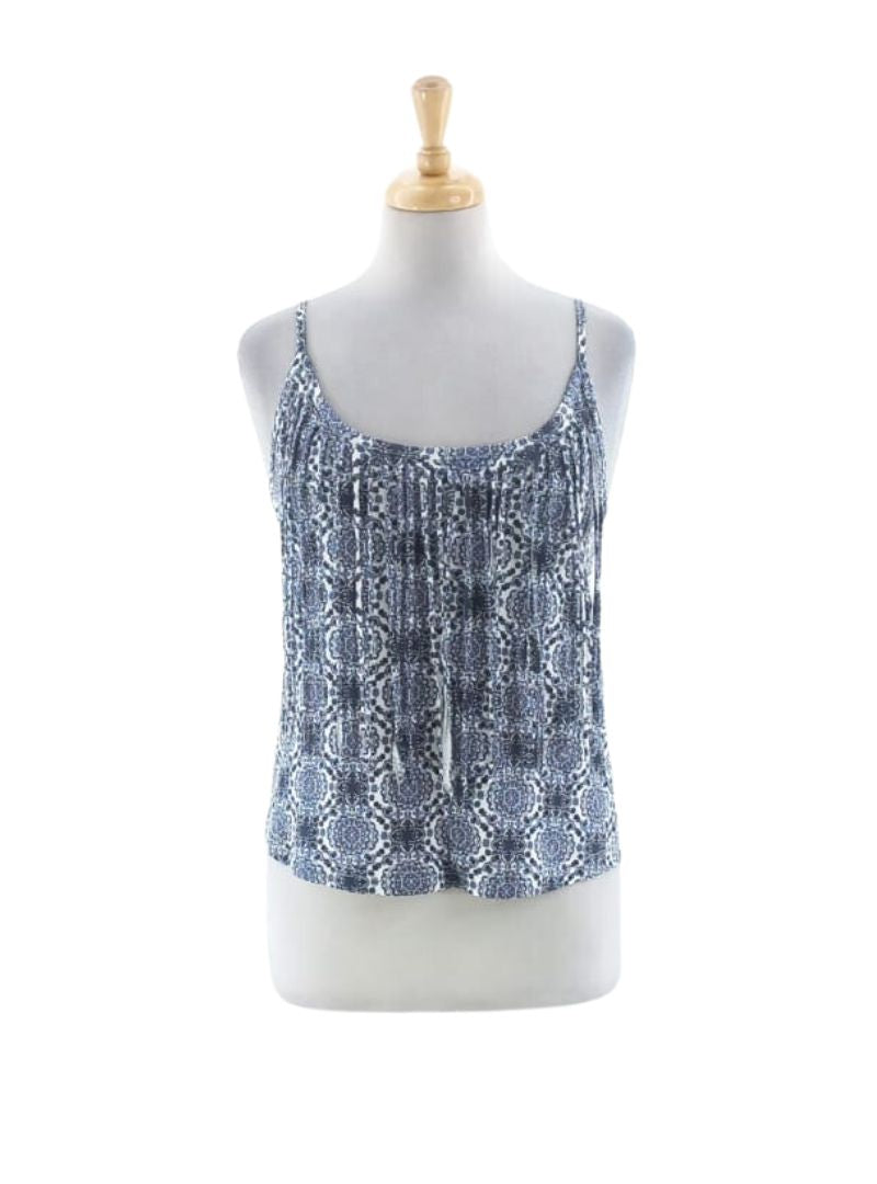 DETAILED PLEATED CAMI TOP