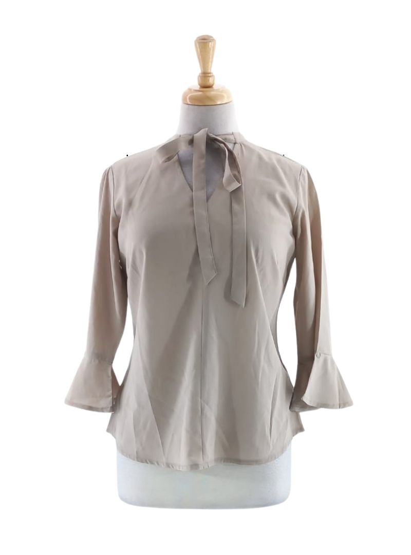 FRONT TIE DETAILED BLOUSE