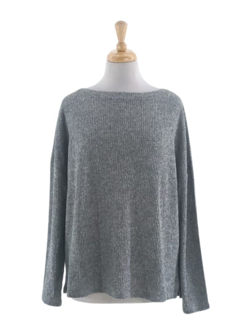 TEXTURED SOFT KNIT LONG SLEEVE TOP