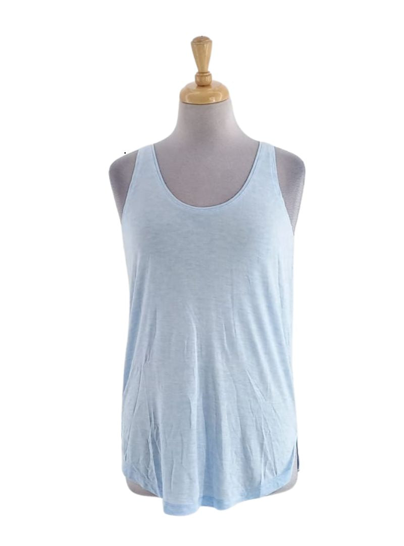 BASIC SLEEVELESS TEE