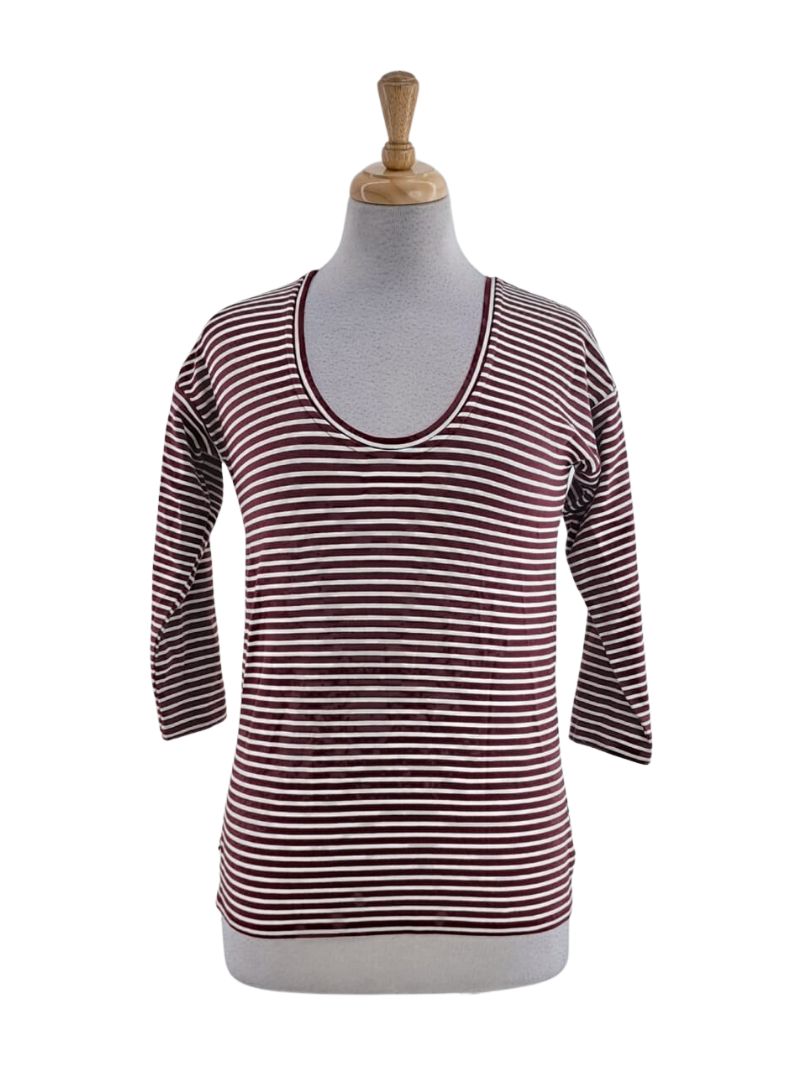 STRIPED SCOOP NECK TEE