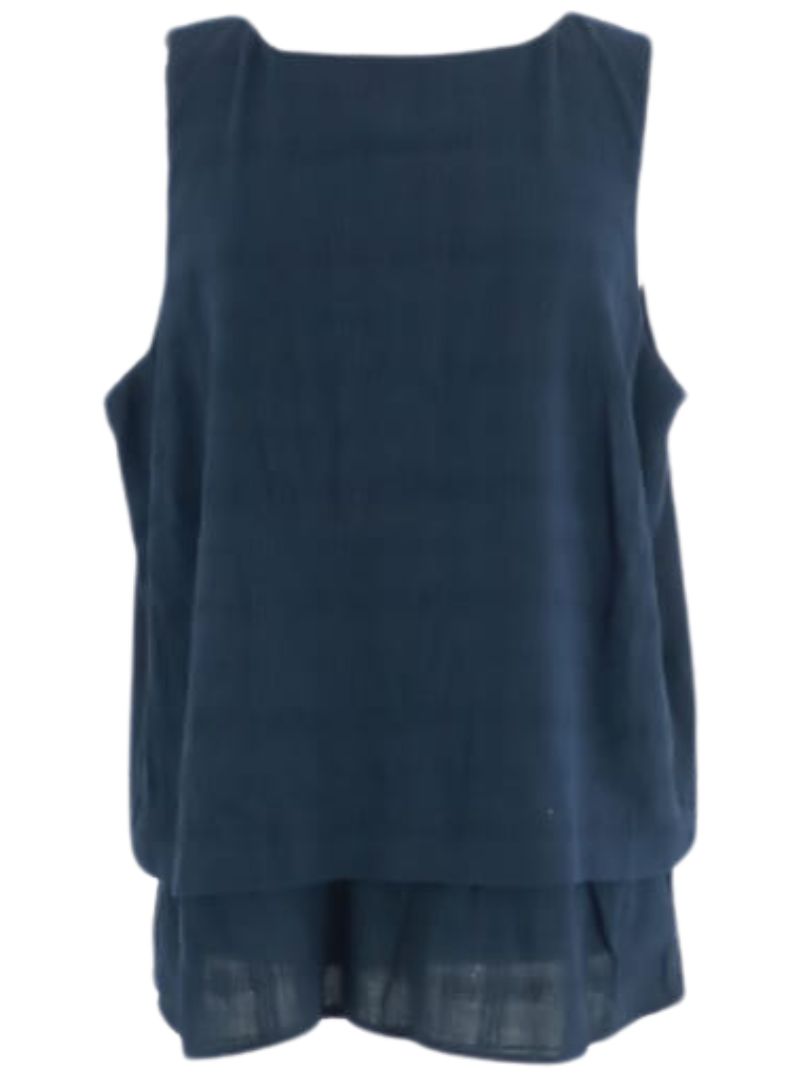 DETAILED SLEEVELESS BLOUSE