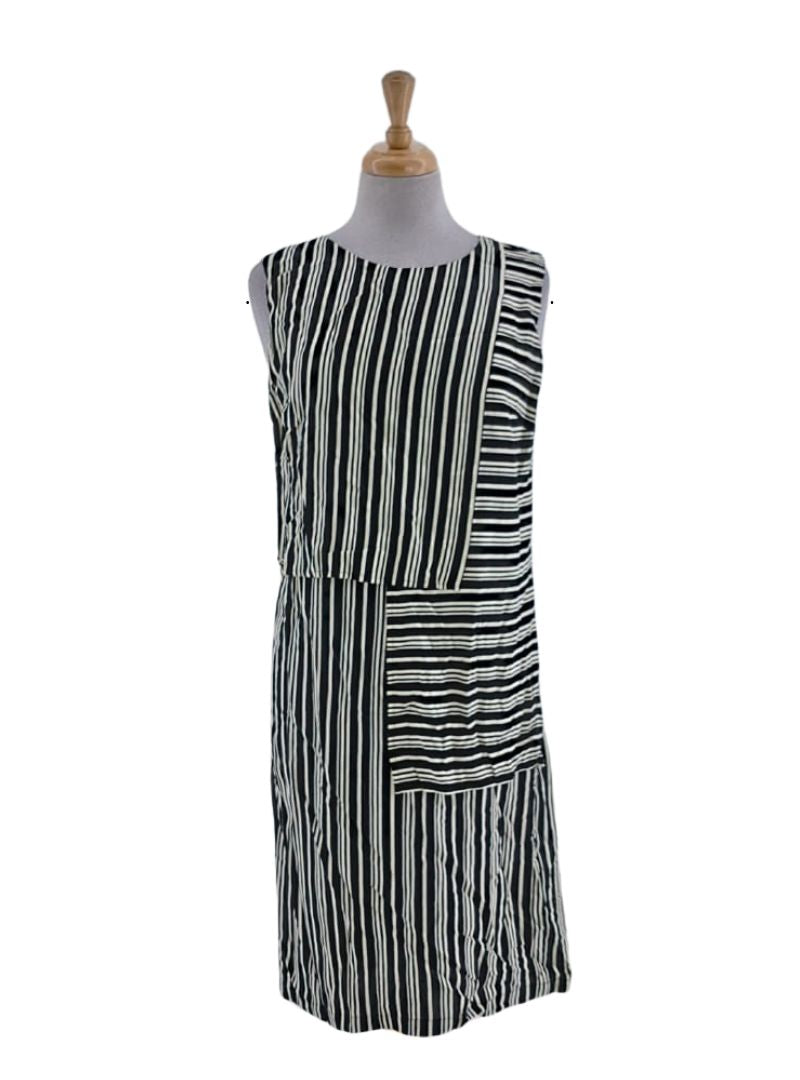 STRIPED DETAILED DRESS