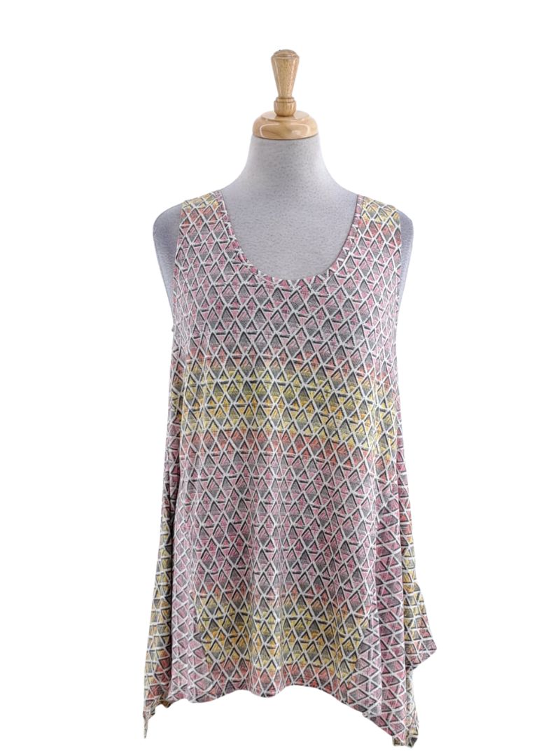 DETAILED PATTERN FLARE TANK TEE