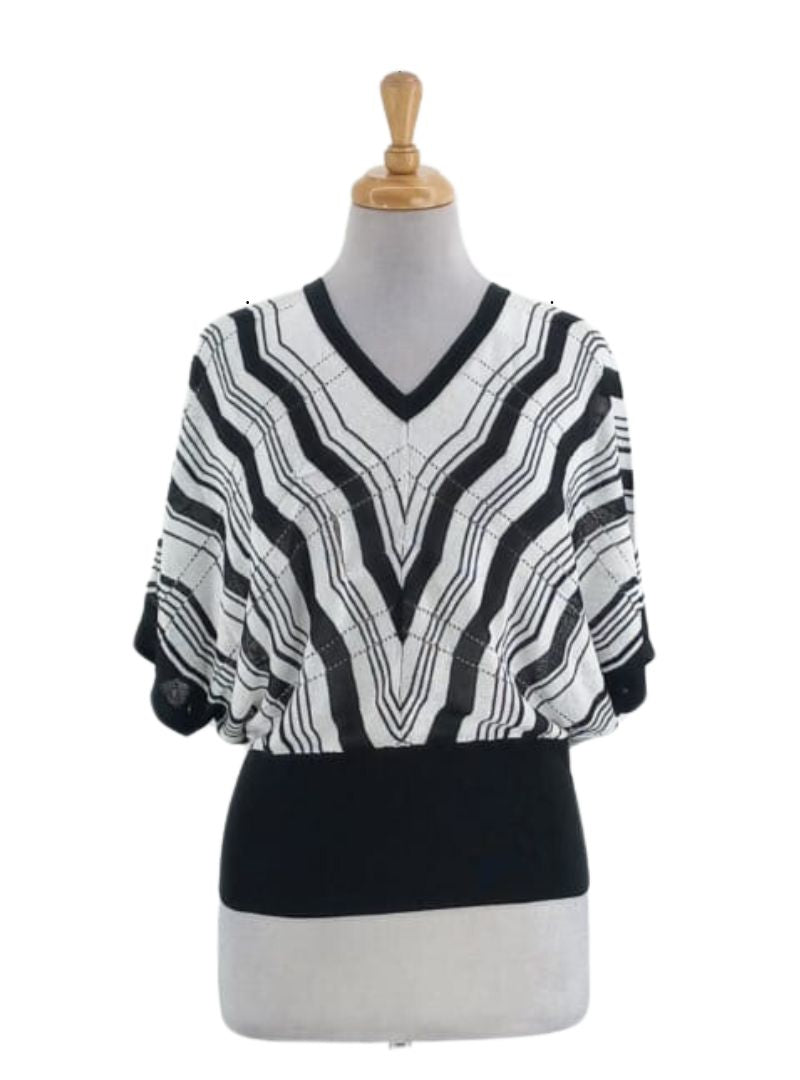 DETAILED STRIPPED KNIT TOP