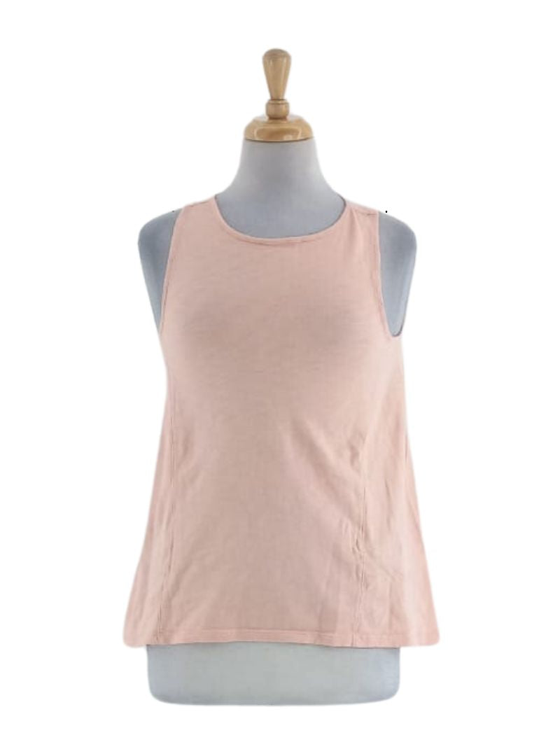 BASIC SLEEVELESS TEE