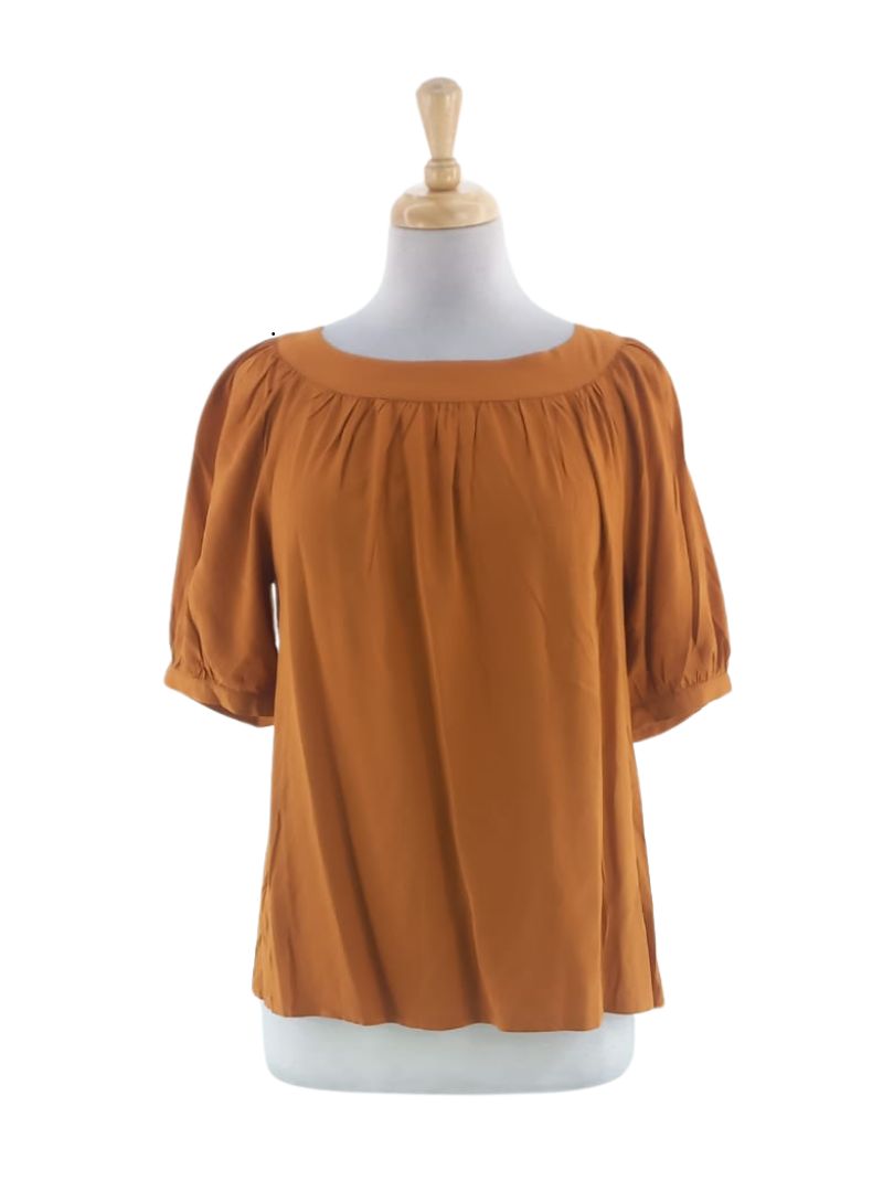 SOLID ROUND NECK FLARE BLOUSE