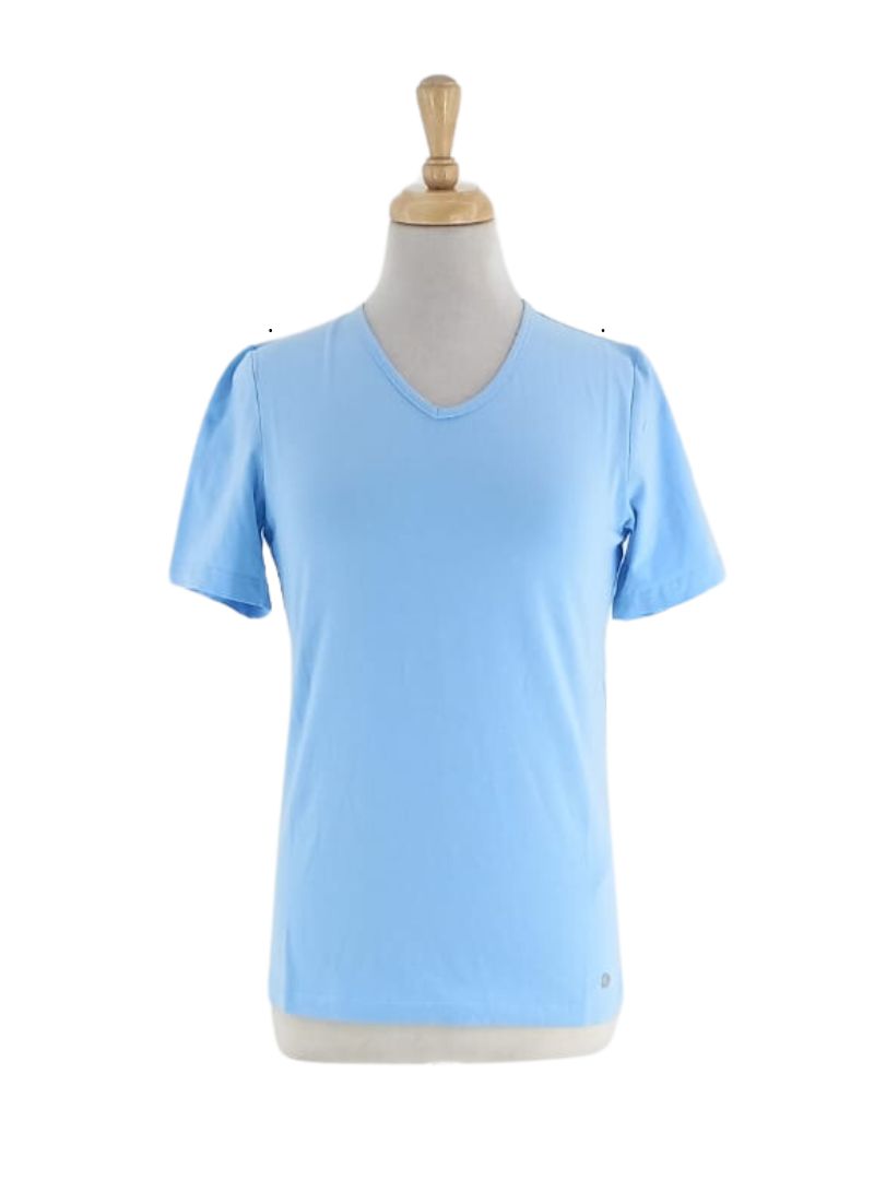 BASIC V-NECK FITTED TEE