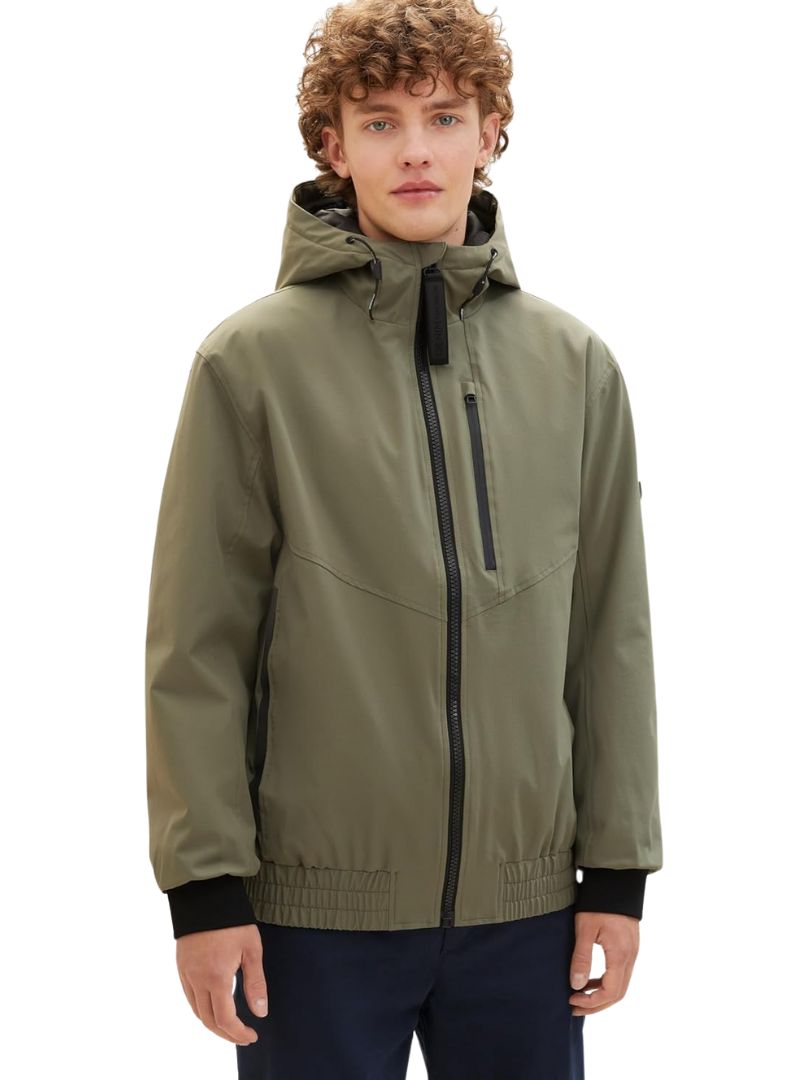 HOODED WINDBREAKER JACKET