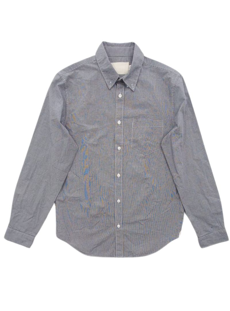 CHECKERD LONG SLEEVE BUTTON UP SHIRT