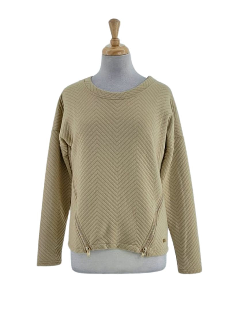 TEXTURED PATTERNED ZIPPER FLEECE TOP