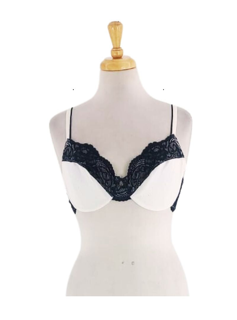 LACE DETAILED BRA