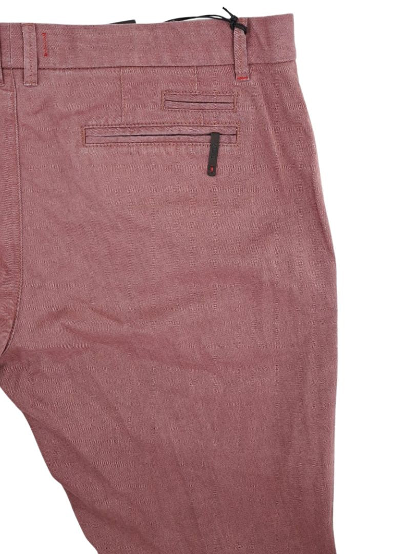 TEXTURED TROUSER